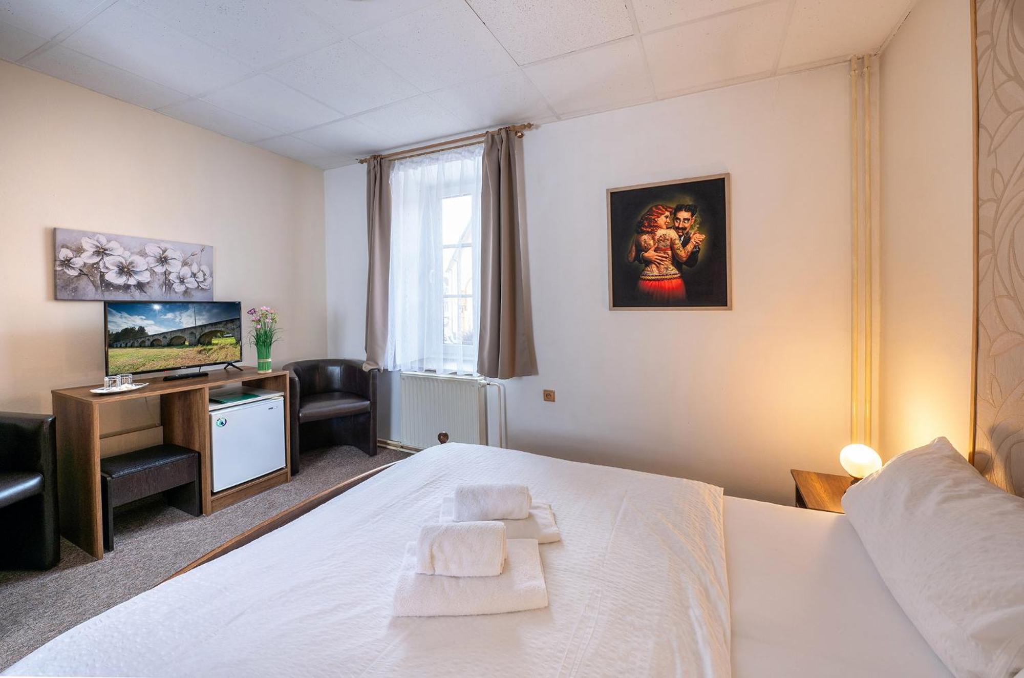 Rodinny Hotel Myslivna Trebon Luaran gambar