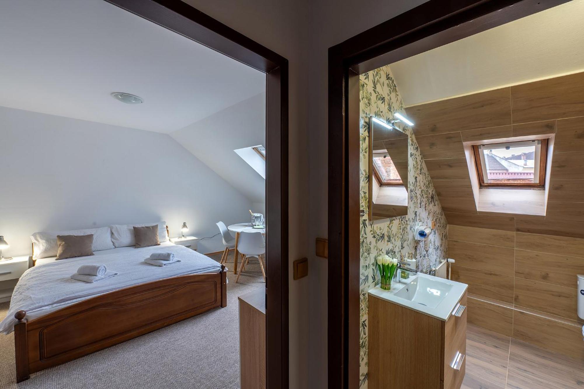 Rodinny Hotel Myslivna Trebon Luaran gambar