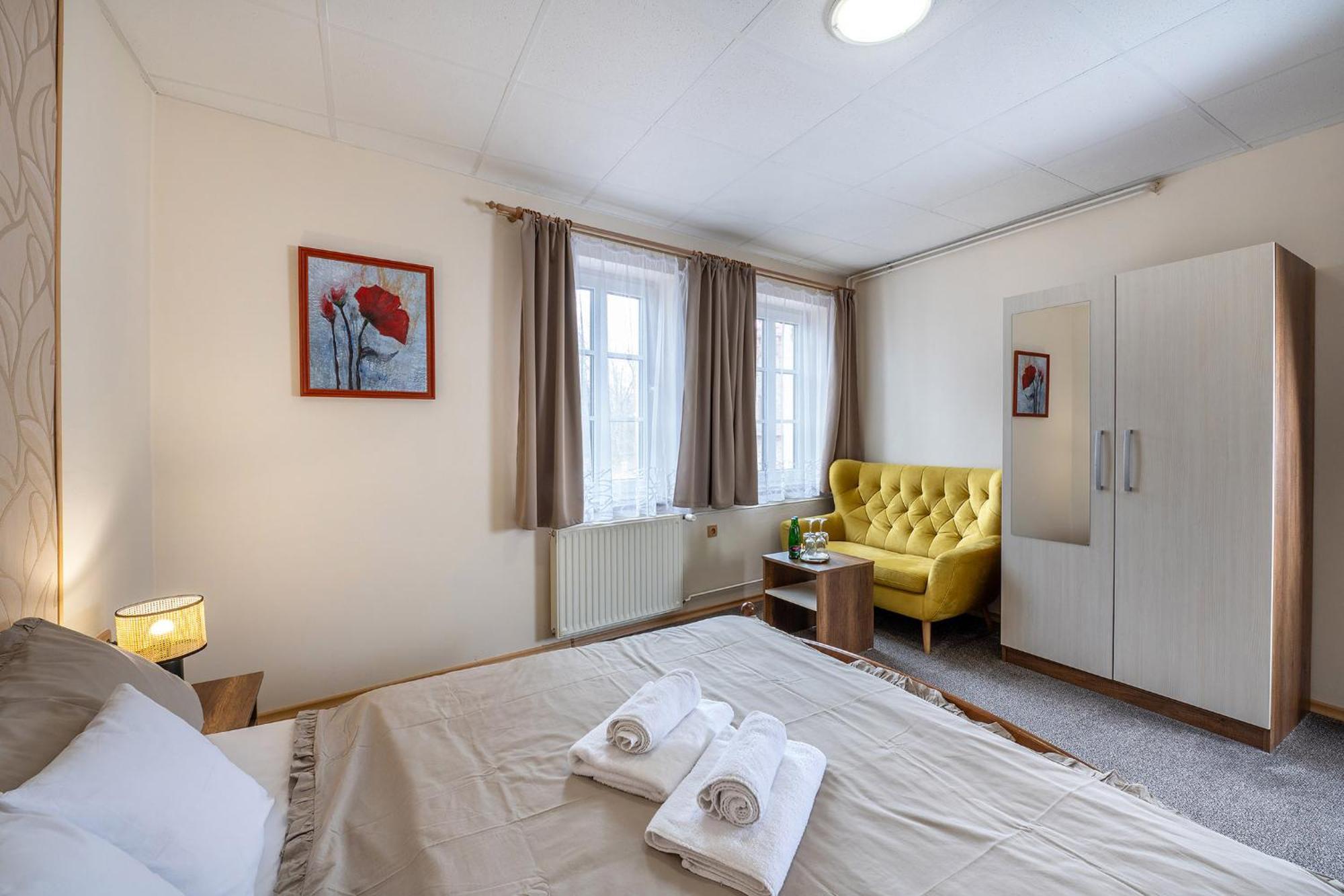 Rodinny Hotel Myslivna Trebon Luaran gambar