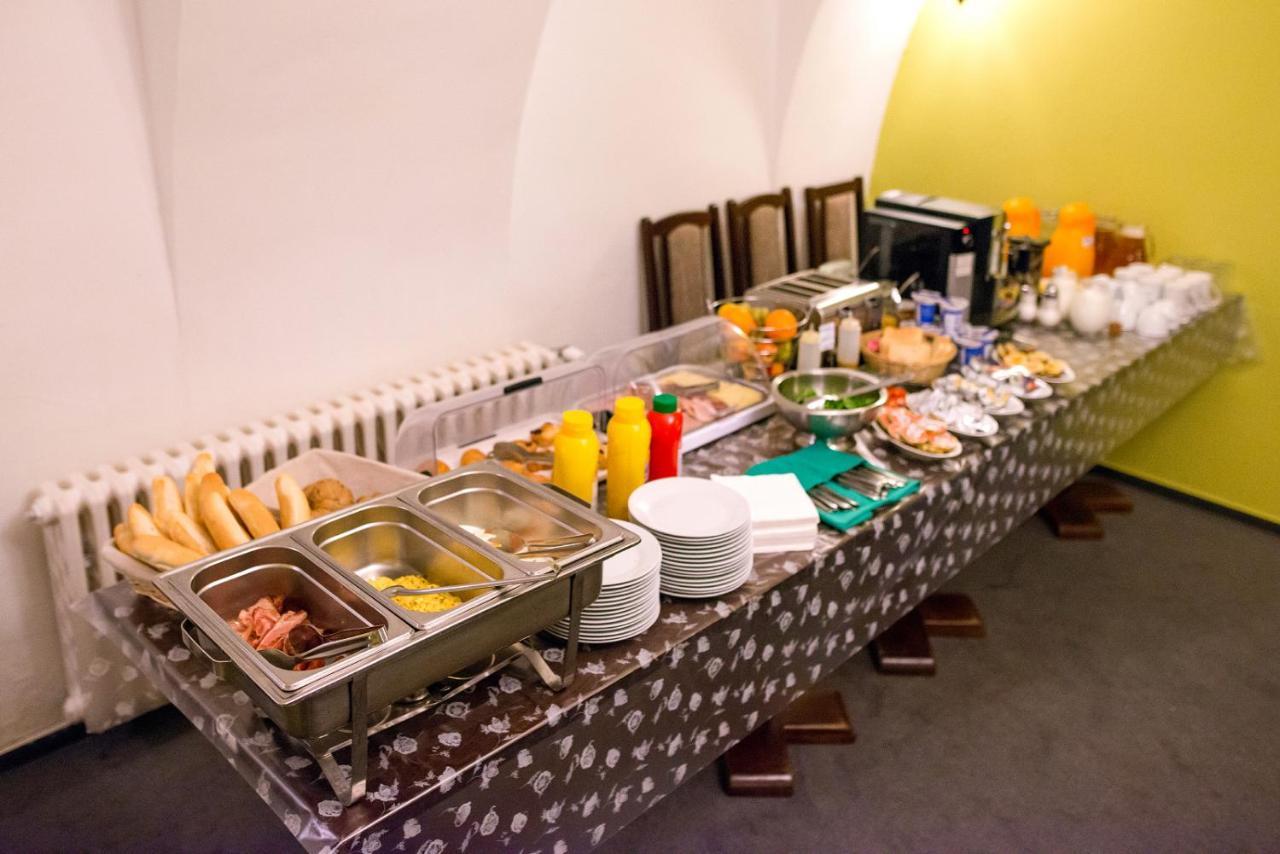 Rodinny Hotel Myslivna Trebon Luaran gambar