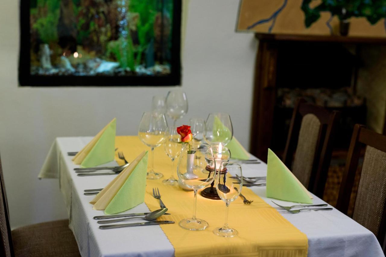 Rodinny Hotel Myslivna Trebon Luaran gambar
